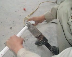 西宁市漏水维修电话